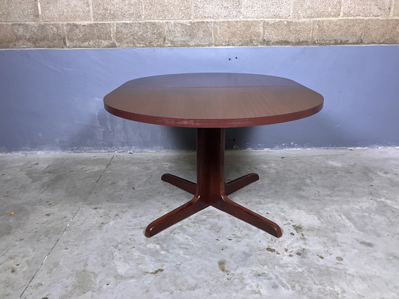 Image 1 of Vintage oval table Seventies