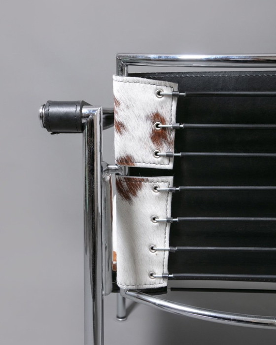 Image 1 of Sedia LC1 di Le Corbusier, Pierre Jeanneret, Charlotte Perriand per Cassina, anni '80