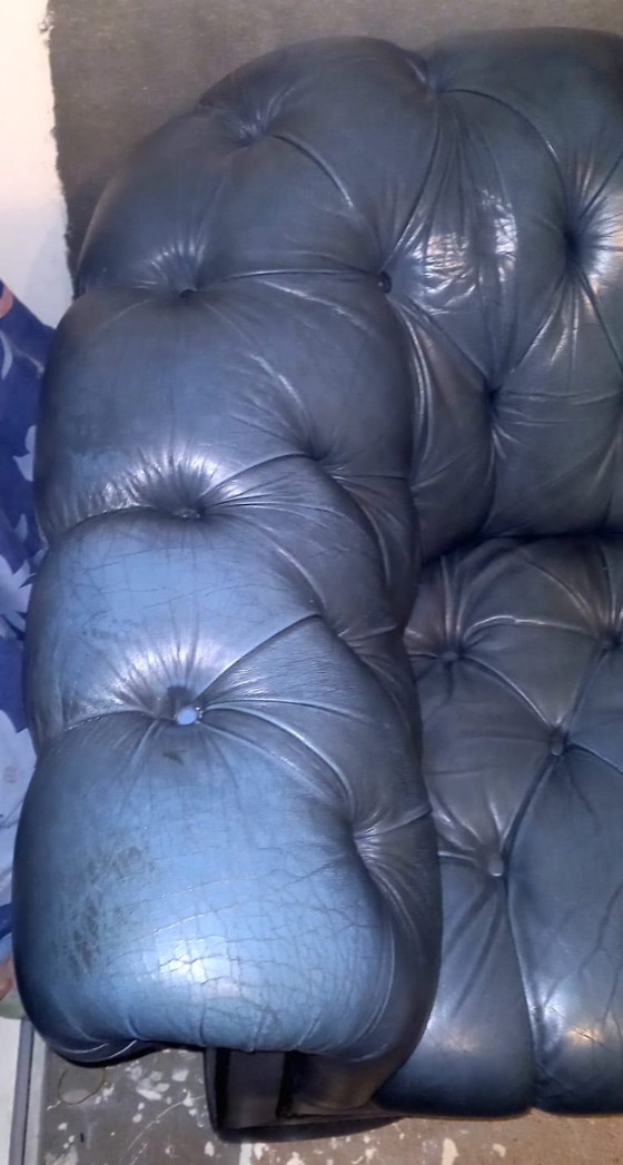 Image 1 of Sillón y reposapiés Chesterfield en turquesa