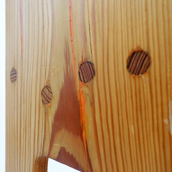 Image 1 of Sculpturale brutalistische kinderstoel van massief eikenhout, geïnspireerd op Wabi-Sabi.