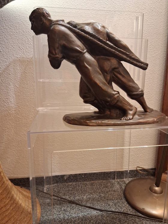 Image 1 of Statua in terracotta. JC Guero, Art Déco in tinta bronzo