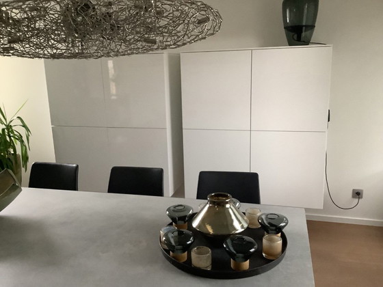 Image 1 of 2 armoires murales brand karat high-gloss