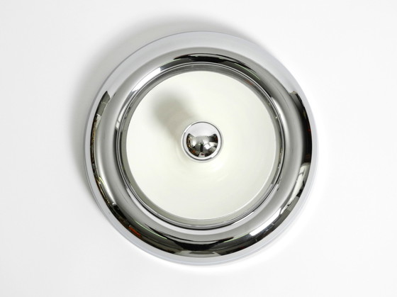 Image 1 of Ronde verchroomde plafond- of wandlamp uit Italië | origineel Mid Century space age ontwerp