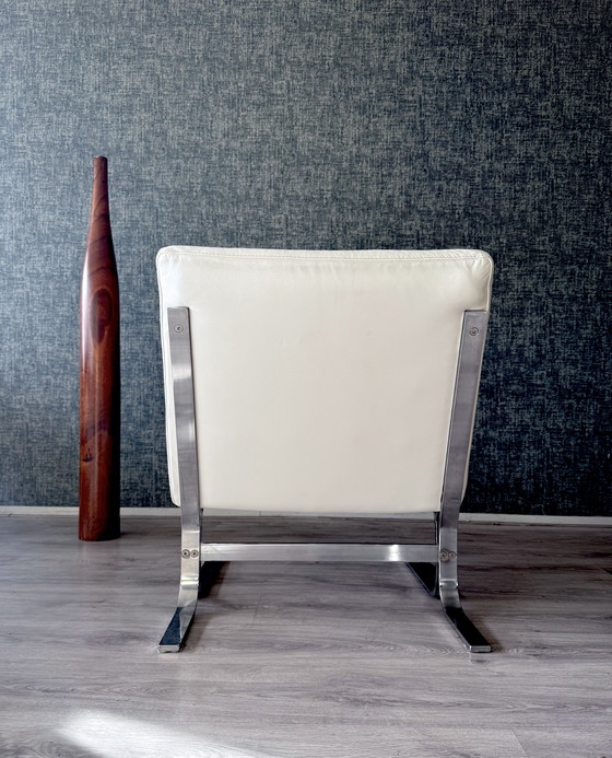 Image 1 of Vintage Italian Lounge Chair in White Leather, 1970s