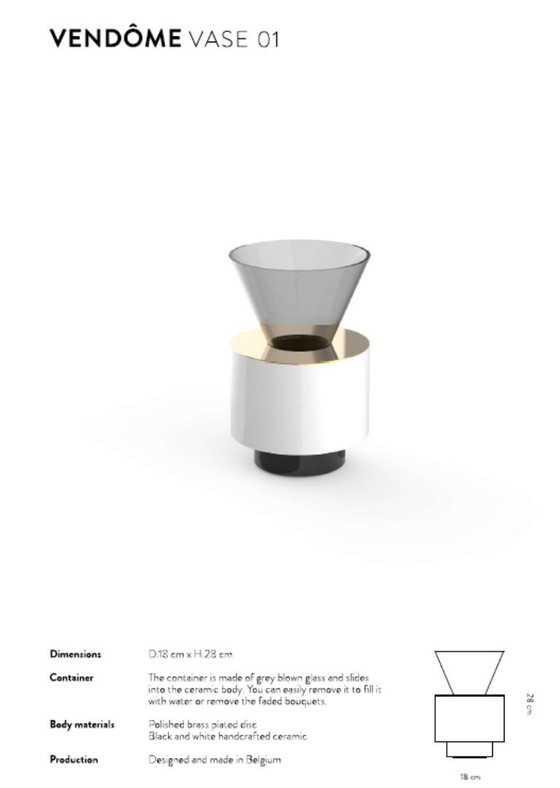 Image 1 of Casalto Vendome Designervase – Handgefertigte Keramik, Glas & Messing