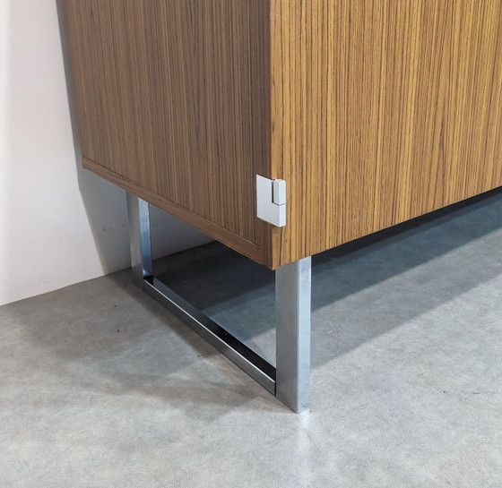 Image 1 of Credenza modernista progettata dal designer francese Pierre Guariche