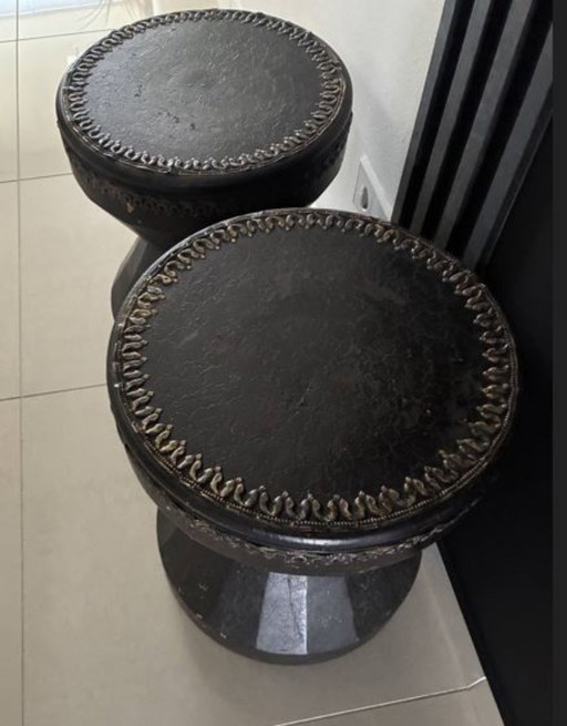 2 tabourets/tables d'appoint uniques en forme de tambour massif – Cuir et cuivre – krukjes, Leather, Copper (photo 2 of 5)