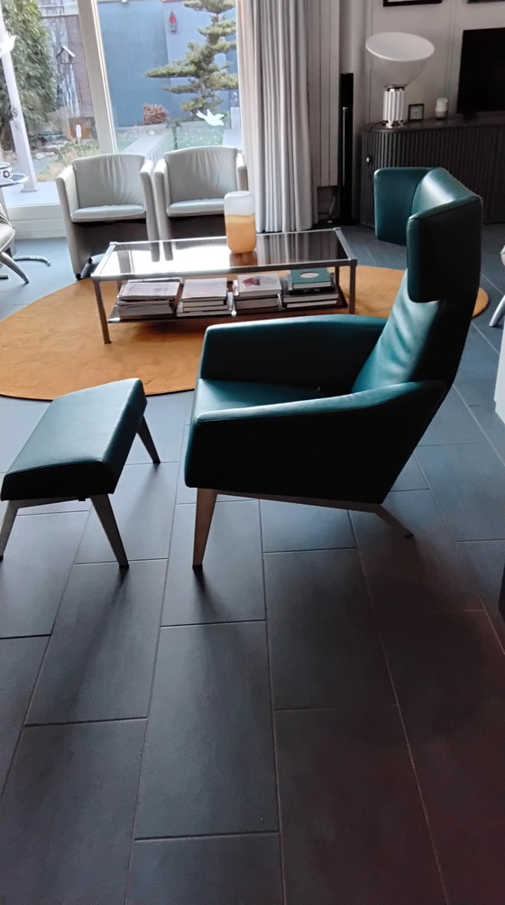 Image 1 of Leolux Elixir with footstool