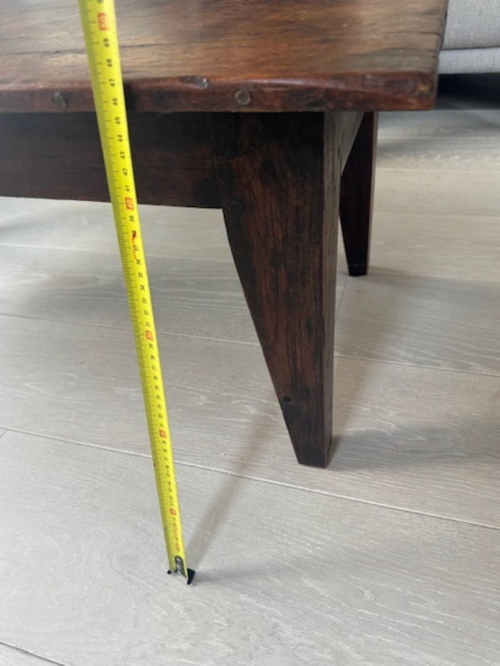 Image 1 of Table basse coloniale en teck