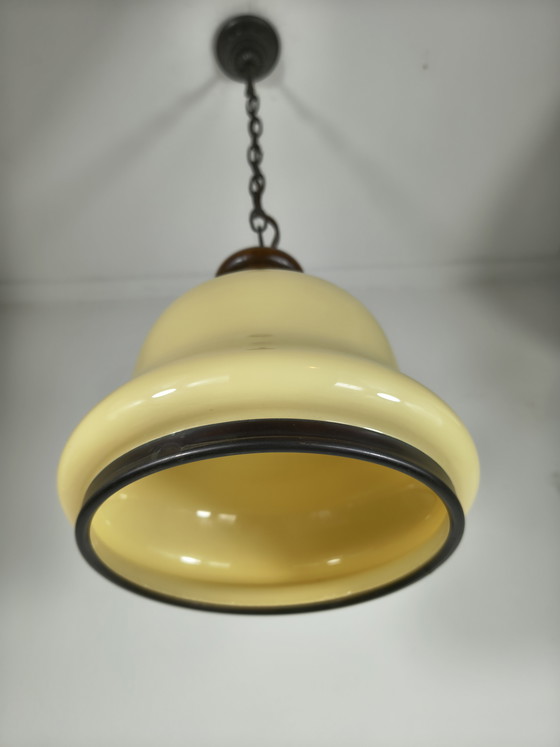 Image 1 of Vintage opaline hanglamp – gele glazen kap – jaren 30 stijl