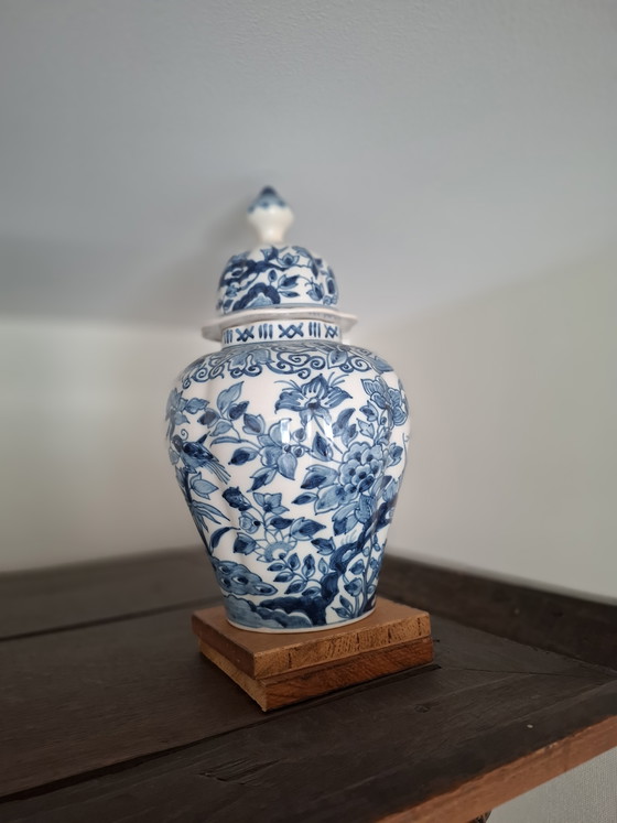 Image 1 of 1 pair of Makkum lidded vases