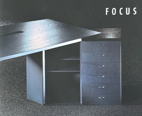 Image 1 of SCRIVANIA DI DESIGN DI RENZ