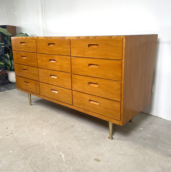Image 1 of Vintage counter with drawers and glass top