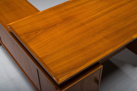 Image 1 of  Chefschreibtisch Modell 209 aus Teakholz von Arne Vodder für Sibast, 1955