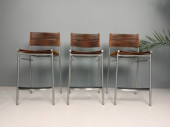 Image 1 of Tito Agnoli – Ensemble de trois tabourets de bar « Miss B », Italie, 1997