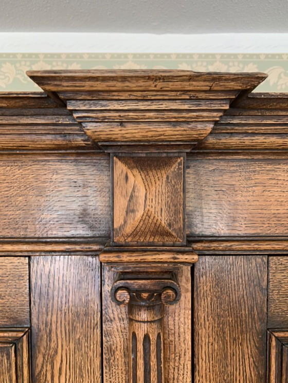 Image 1 of Antieke eiken hollandse vakmanschap kast bruin handgemaakt