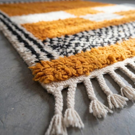 Tappeto arancione fatto a mano proveniente dai monti dell'Atlante, 250 cm x 150 cm – Tappeti, Wool (photo 5 of 7)