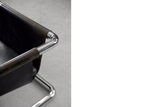 Image 1 of Vintage Brutalistische Buisvormige Metalen en Lederen Bauhaus Minimalistische Sofa 1950