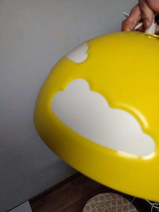 Image 1 of Lámpara de techo colgante Ikea Skojig con forma de nube amarilla