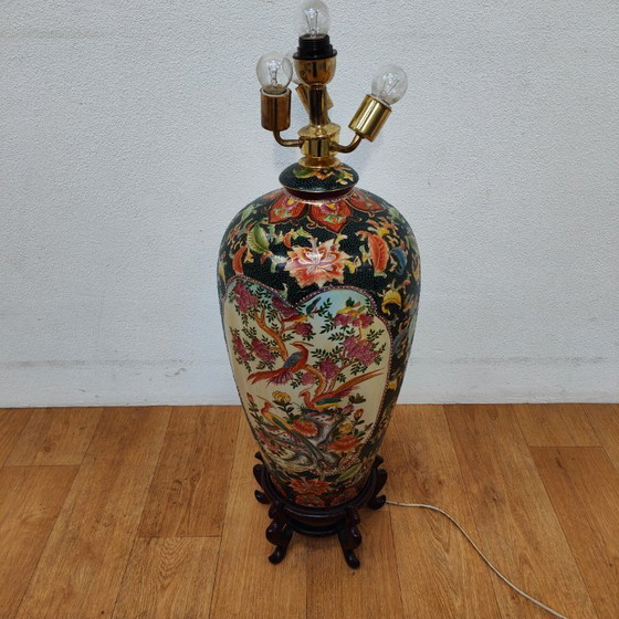 Image 1 of Antique vase lamp, Chinese table lamp, porcelain bedside lamp