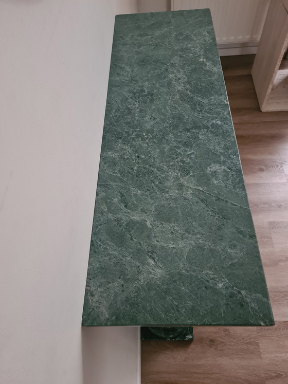 Image 1 of table d'appoint en marbre de Carrare