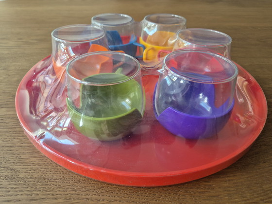 Image 1 of Retro set van zes glazen met kunstof bakje
