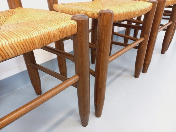 Image 1 of Set van 4 vintage brutalistische stoelen van hout en stro uit de jaren 60.