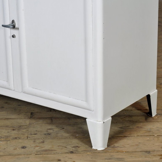 Image 1 of Armadietto medico in ferro, anni '30