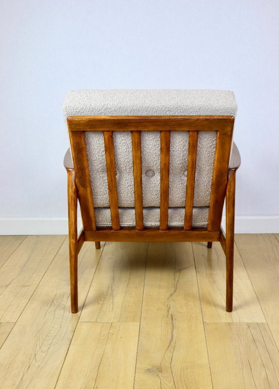 Image 1 of PRL armchair "Stefan" wooden beech vintage beige boucle - darker wood