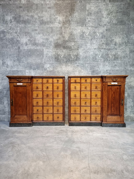 Image 1 of Apothekerskasten antique vintage artdeco originele eiken kasten uit apotheken