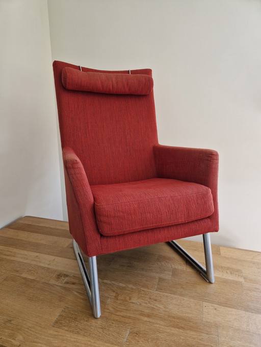 Montis Madonna armchair