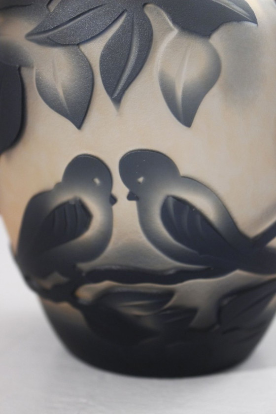 Image 1 of De Vianne, France - Vase with birds, acid-etched glass paste, 20th century