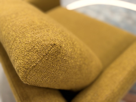 Design on Stock Elliot Loveseat Breda Mustard – Bankjes, Anders (photo 5 of 8)