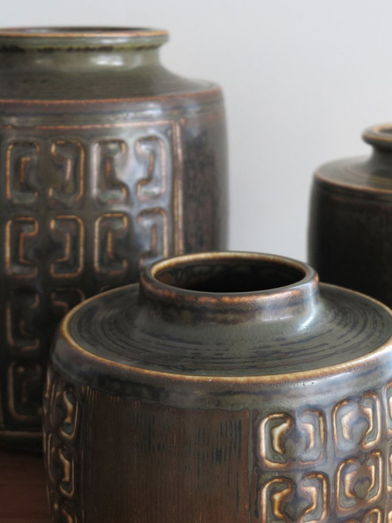Vase by Valdemar Petersen for Bing & Grondahl Denmark, 1960s, set of 3 – Ceramic (photo 4 of 8)