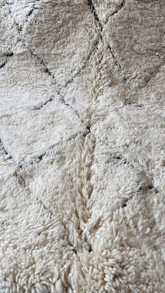 Image 1 of Handgeknüpfter Beni-Ourain-Teppich – 100 % Wolle aus dem Atlasgebirge – 280 x 150 cm