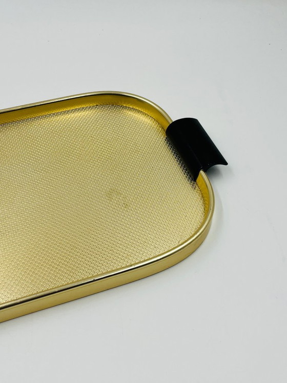 Kaymet dienblad van goud geanodiseerd aluminium, Tafelaccessoires, Metaal, Kunststof, Gold, Modern (foto 3 van 9)