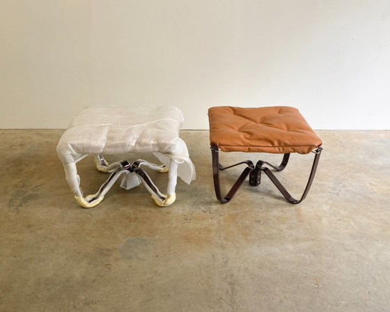 Image 1 of Poggiapiedi di design 2x ispirato alla sedia Falcon