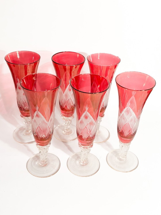 Set of 6 1970s Red Bohemian Crystal Champagne Flutes – Table accessories (photo 2 of 7)