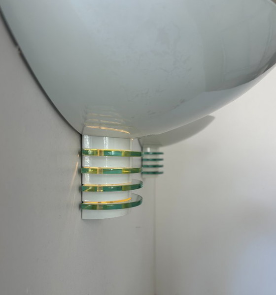 Image 1 of Coppia di applique postmoderniste, metallo bianco e vetro, Francia 1980