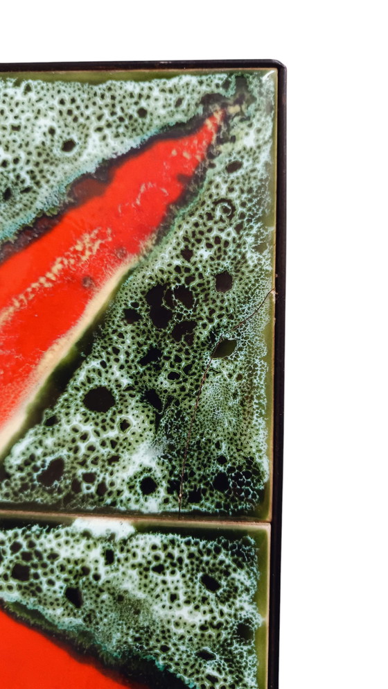 Image 1 of Table basse avec carreaux de céramique avec explosion de couleurs sur