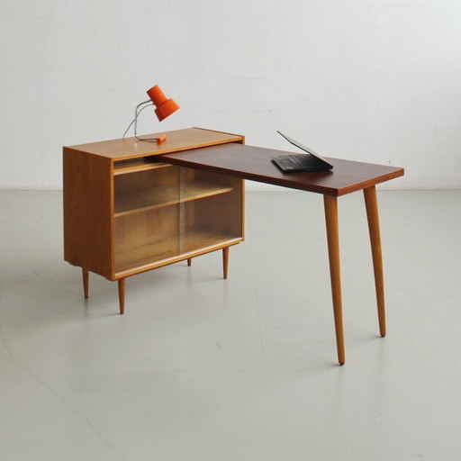 Bureau met kast uit het midden van de 20e eeuw, jaren 60, Tsjecho-Slowakije, vintage, volledig gerestaureerd.