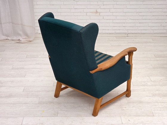 Image 1 of Poltrona danese con schienale alto, anni '70, mobili in lana verde turco, legno massello di rovere.