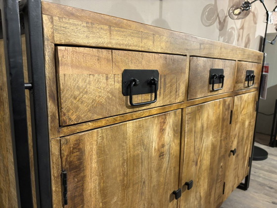 Image 1 of Aparador Feelings Milan