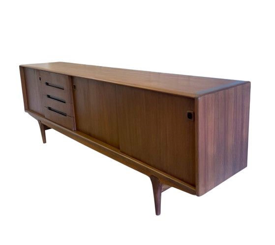 Image 1 of Vintage teakhouten dressoir - Simat - jaren 70