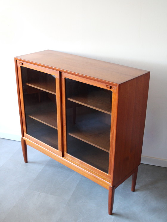 Image 1 of Vintage Deense vitrinekast door Henry Walter Klein voor Bramin