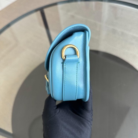 Image 1 of DIOR BOBBY EAST WEST - SCHOUDERTAS VAN GLAD KALFSLEER MET BLAUW-GOUDEN BESLAG