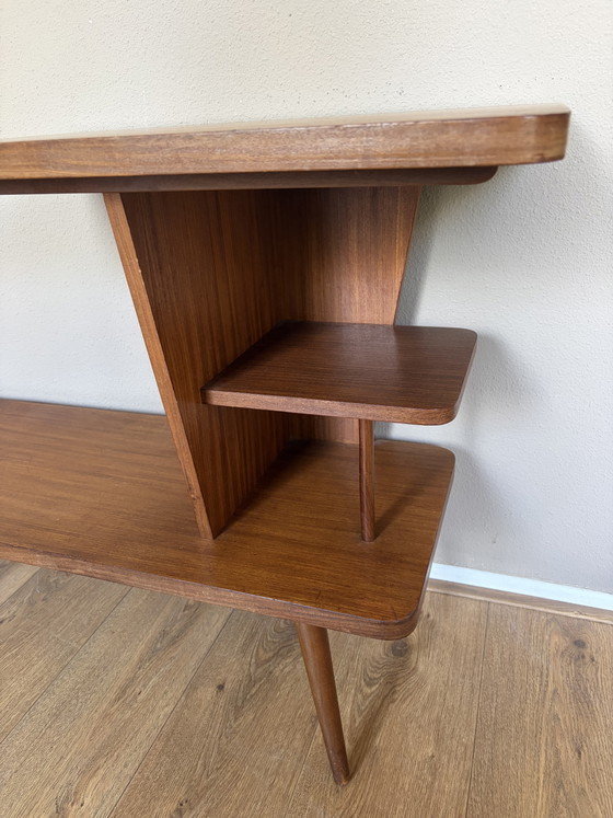 Image 1 of Vintage platenspelertafeltje, plantentafel, bijzettafel, kastje sixties