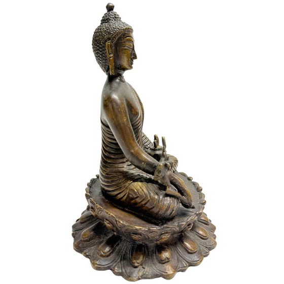 Antique Bronze Sino-Tibetan Buddha Statue on Lotus Throne – Sculpture (photo 3 of 10)