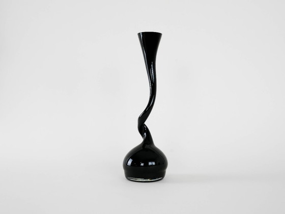 Image 1 of Swing Vase, dänisches Design, hergestellt von Normann Copenhagen, Designerin: Britta Bonnesen