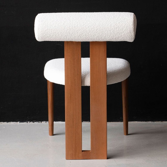 Design Chair in Solid Wood and Bouclé Fabric 50x40x60 – Dining chairs, Textile (photo 2 of 6)